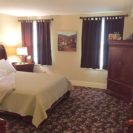 The Queen'S Inn Picton Luaran gambar